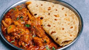 రెస్టారెంట్ వాళ్లు దాచే 5 సీక్రెట్స్ ఇవే.. ఇలా వండితే మీ చికెన్ కర్రీ టేస్ట్ నెక్స్ట్ లెవెల్!