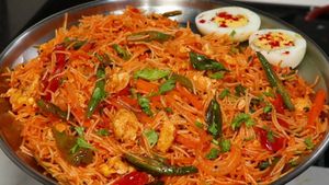 రొటీన్ ఇడ్లీ, దోశలు బోర్ కొట్టాయా? అయితే ఈ కమ్మటి వెజిటబుల్ ఎగ్ సేమియా ట్రై చేయండి!