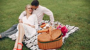 పెళ్లి కానివాళ్లకు బంపరాఫర్..ట్రిప్ కు తీసుకెళ్తారు,నచ్చినోళ్లని చేసుకోవచ్చు..కొత్త పెళ్లి ట్రెండ్ ఇదే!