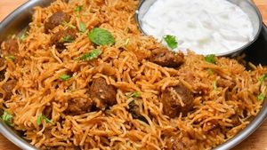 వీకెండ్ స్పెషల్..పక్కా రెస్టారెంట్ రుచితో అంబూర్ స్టైల్ సోయా బిర్యానీ..ఎలా చేసుకోవాలంటే