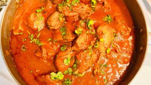 చపాతీ, రైస్ దేనిలోకైనా పర్ఫెక్ట్ మ్యాచ్..అదిరిపోయే టమాటో చికెన్ గ్రేవీ..ఈజీగా ఎలా చేసుకోవాలంటే.. 