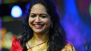 ఫెమినిజం అంటే వాటితో పోలిక కాదు.. నెట్టింట్లో చర్చకు దారి తీస్తున్న సునీత కామెంట్స్‌.. అసలేమన్నారు.!
