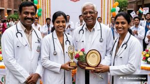 జలై 1నే డాక్టర్స్ డే ఎందుకు జరుపుకుంటారు? 2026 థీమ్, చరిత్ర, ప్రాముఖ్యత