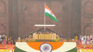 Independence Day 2026: ఆగస్టు 15న ప్రధాని ప్రసంగానికి, జెండా వందనానికి ఎర్రకోటనే ఎందుకు ఎంచుకుంటారో తెలుసా?