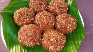 కృష్ణాష్టమి స్పెషల్ అటుకులు నువ్వుల లడ్డూ..10 నిమిషాల్లోనే ఎలా చేసుకోవాలంటే..