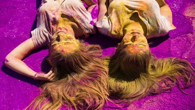 Holi 2026: Why Your Hair Feels Like Straw After Holi And How to Fix It