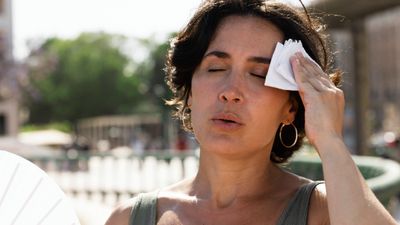 Too Hot To Handle? How To Stay Cool And Maintain Body Temperature During Heatwave