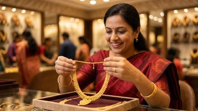 അക്ഷയ തൃതീയ: സ്വർണ്ണ നിക്ഷേപത്തിന് ഇത്തവണ ഭാഗ്യം തുണയ്ക്കുമോ?