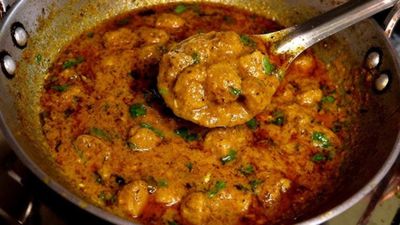 மட்டன் சுவையை மிஞ்சும் சோயா உருளைக்கிழங்கு குருமா ரெசிபி - செஞ்சு பாருங்க, செமையா இருக்கும்