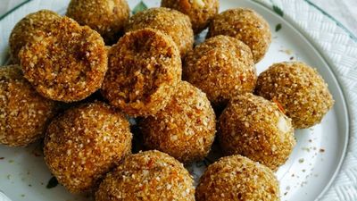 వేసవిలో చలవ చేసే బార్లీ లడ్డూ.. పాకం పట్టే పనే లేకుండా ఇలా ఈజీగా చేసేయండి!