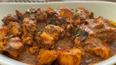 ఇంట్లోనే ఫైవ్ స్టార్ హోటల్ రుచి.. ఘుమఘుమలాడే కొబ్బరి కొత్తిమీర చికెన్ రోస్ట్