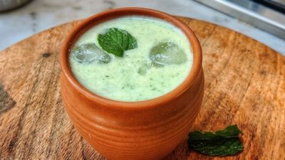 షుగర్ ఫ్రీ పుదీనా లస్సీ.. వేసవిలో రుచికి రుచి, ఆరోగ్యానికి ఆరోగ్యం!