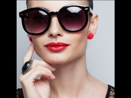 চৌকো মুখ