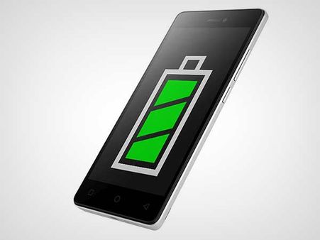 ব্যাটারিতে চার্জ দেওয়ার আগে সম্পূর্ণ চার্জ শেষ করে নেওয়া উচিত