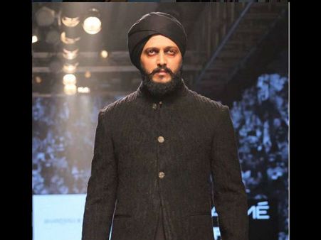 রীতেশ দেশমুখ