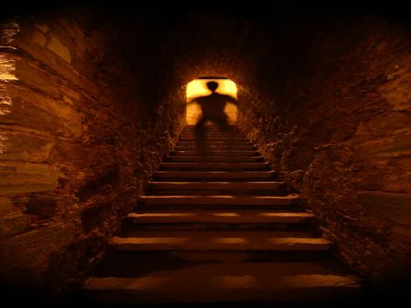 কীভাবে শুরু হয়েছিল এইসব: