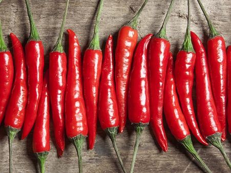 ৯. ঝাল লঙ্কা: