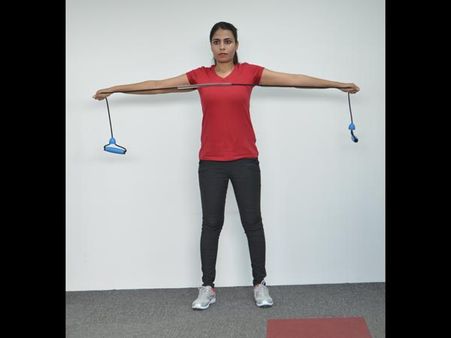 ৫. ব্যান্ড পুল অ্যাপার্ট: