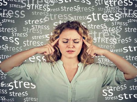 ৬. স্ট্রেস এবং ডিপ্রেশন কমে: