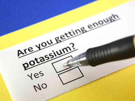 আলুতে আছে প্রচুর মাত্রায় পটাশিয়াম, কম রয়েছে সোডিয়াম: