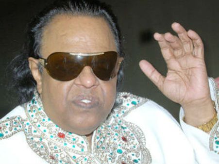 ২. রবীন্দ্র জৈন: