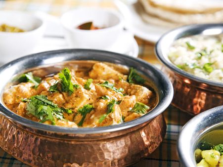 ৫. কী পরিমাণে খাচ্ছেন তা নজরে রাখতে হবে: