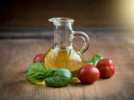 ১. অলিভ অয়েল:
