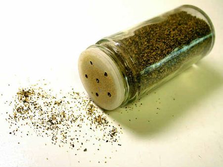 শরীরের উপকারে কিভাবে ব্যবহার করবেন গোলমরিচকে?