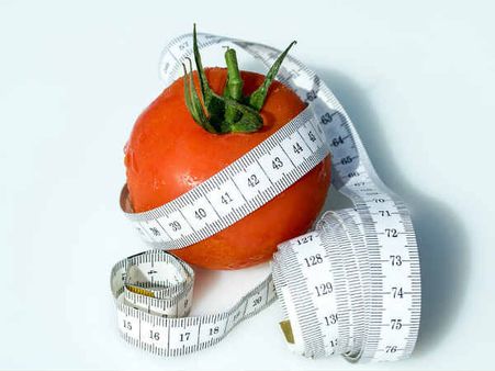 ৬. ওজন কমাতে সাহায্য করে: