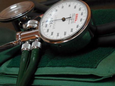 ১. রক্তচাপ কোনও দিন চাপে ফেলবে না: