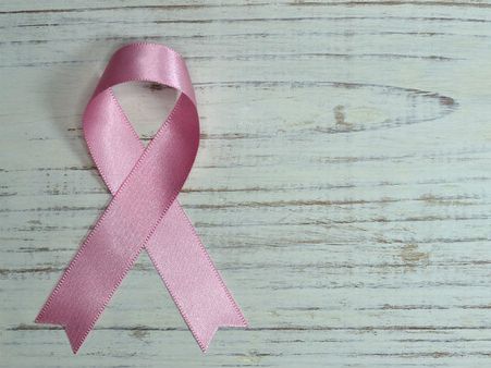 ৭. ক্যান্সার রোগ দূরে থাকে: