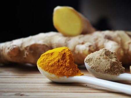 কিভাবে বানাতে হবে টার্মারিক টি?