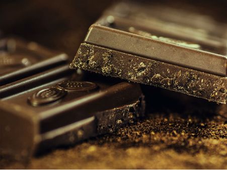 ৫. ডার্ক চকোলেট: