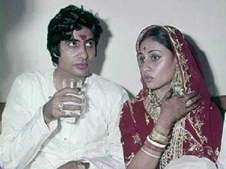 ৩. মদ্যপান এবং ধূমপানকে বিদায় জানিয়েছেন: