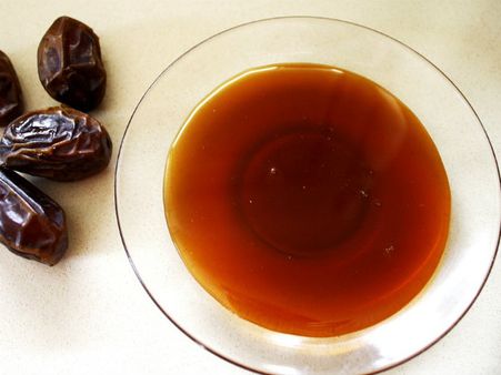 ৪. খেজুর: