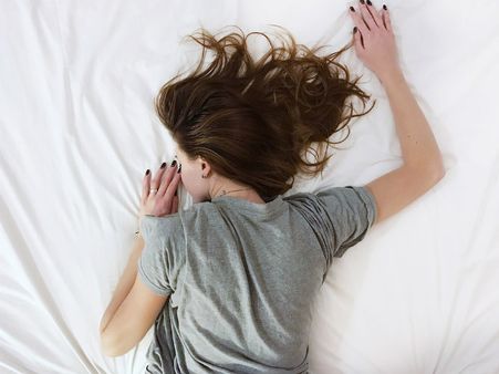 ৩. সাত ঘন্টার ঘুম বেজায় জরুরি: