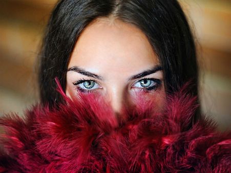 ১। কম খরচে দারুণ কাজ পাবেন: 