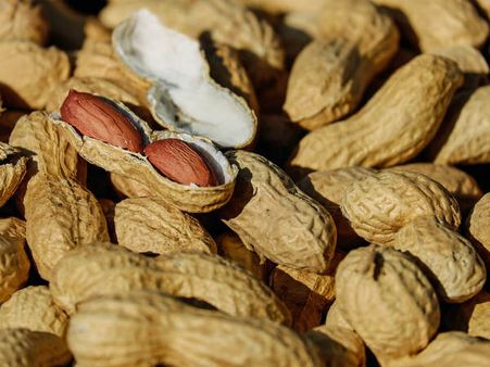 ২. আনস্যাচুরেটেড ফ্যাট: