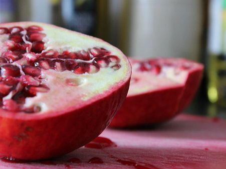 ৪. বিট রুট এবং বেদানার রস: