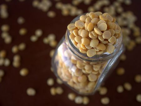 ৩. প্রতিদিন ডাল খেতে হবে: