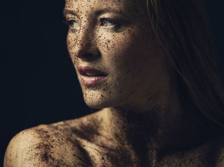 ৭. নানাবিধ ত্বকের রোগের প্রকোপ কমায়: