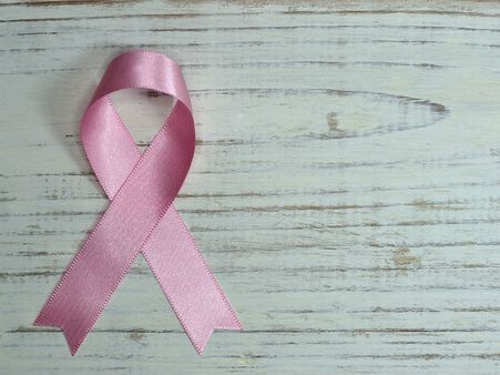 ৭. ক্যান্সার রোগকে দূরে রাখে: