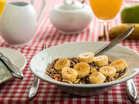 ৭. হজম ক্ষমতা কমে যায়: