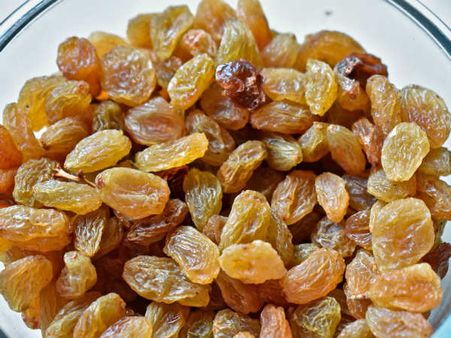 ৬. কিশমিশ: