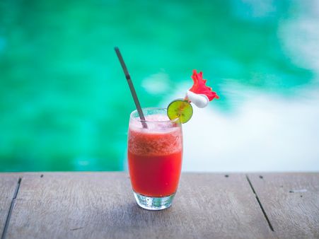 ১. ফলের রস: