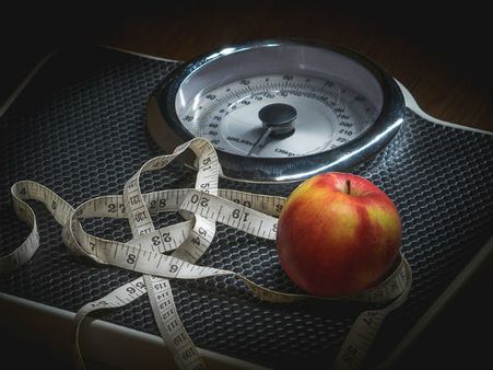 ৪. ওজন নিয়ন্ত্রণে থাকে: