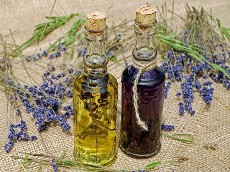 ৩. পিপারমেন্ট তেল: