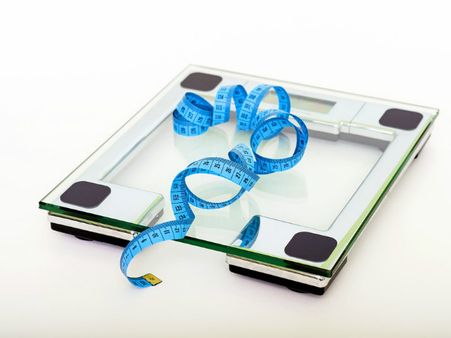 ৯. ওজন কমায়: