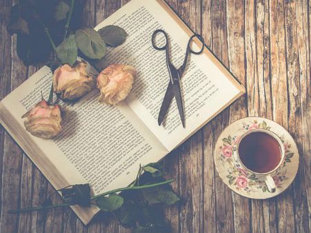 ৭. হাড়কে শক্তপোক্ত করে: