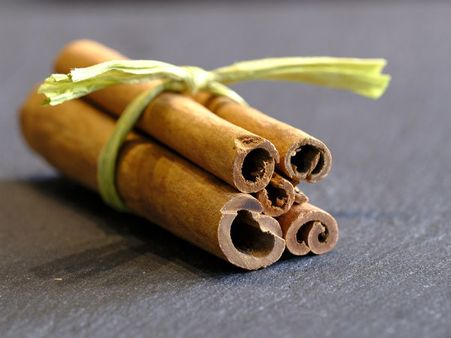 ৬. দারচিনি: